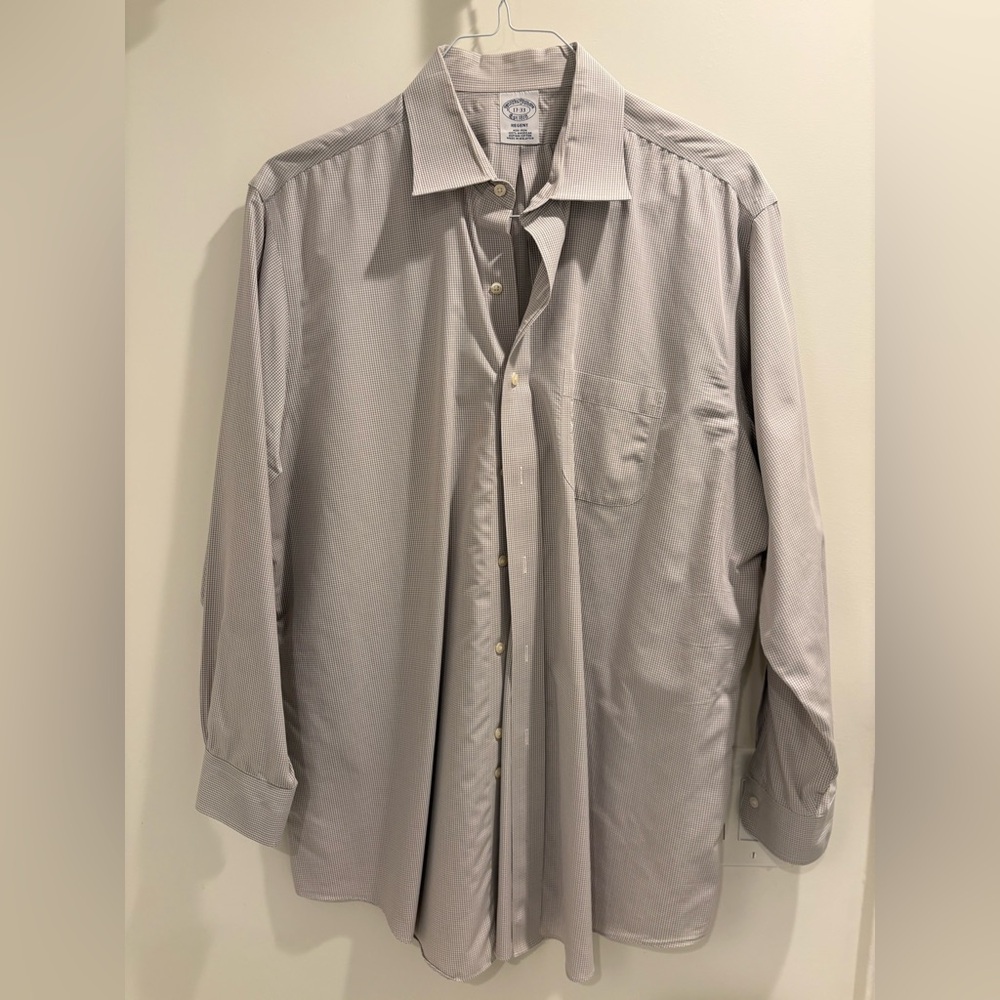 Men’s Brooks Brothers Gray/White check Button down 17” neck, 33” sleeve.